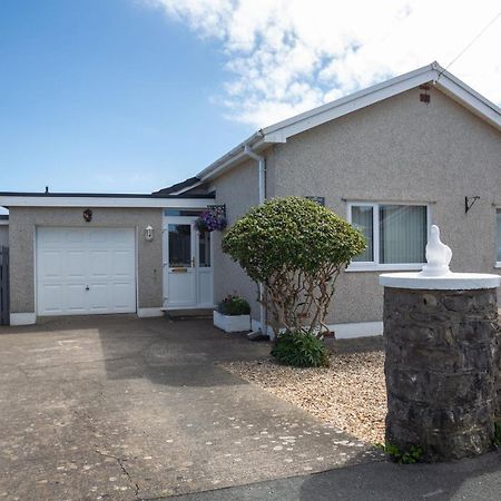 Cororion Cottage Benllech Exteriör bild